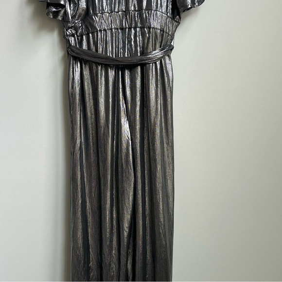 Refinery29 x ELOQUII disco hipster Party Silver Metallic V-Neck Jumpsuit R29 14 - Picture 15 of 16